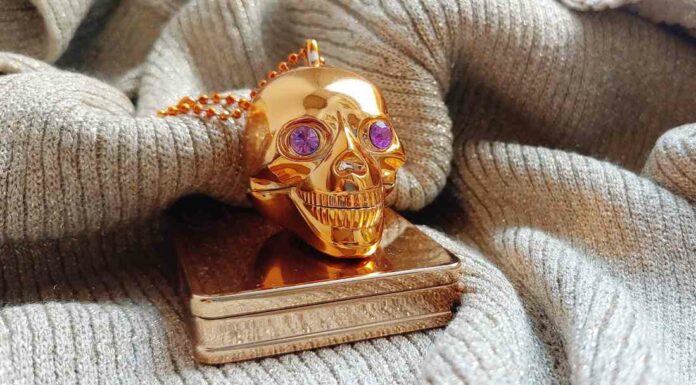 Мила штучка. Блиск для губ watermelon lip gloss від h&m