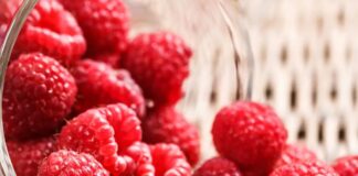 Cara Menggunakan Masker Raspberry Alami untuk Kulit Tampak Lebih Muda